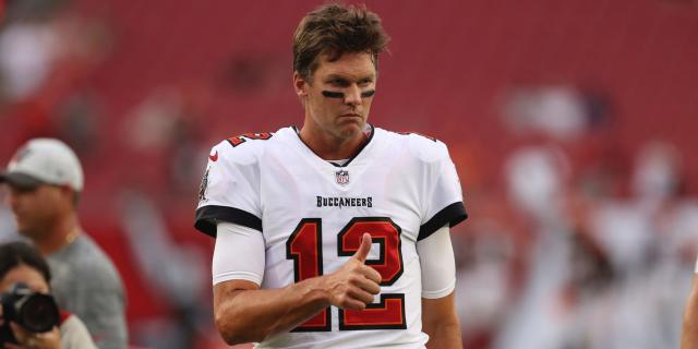 A Tom Brady Buccaneers jersey? Reported deal gives QB's apparel