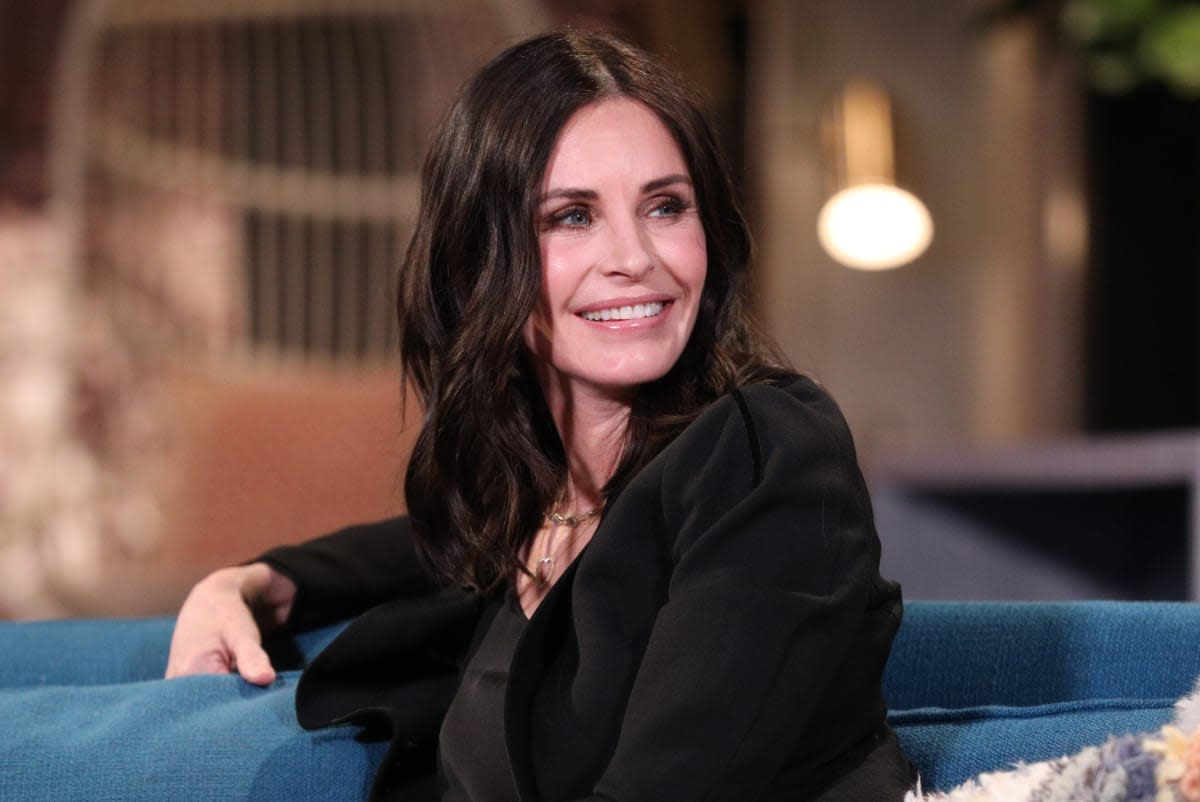 Courteney Cox Joins the Viral Trend of Playing Dead to See How Her Dogs ...