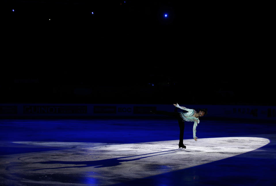 FILE - Yuzuru Hanyu, of Japan, performs during the exhibition show at the Grand Prix Final figure skating competition in Barcelona, Spain, on Dec. 13, 2015. Japan’s two-time Olympic gold-medal figure skater is expected to step away from competitive figure skating. Hanyu is expected to confirm his plans late on Tuesday, July 19, 2022, at a press conference in Tokyo. (AP Photo/Manu Fernadez, File)