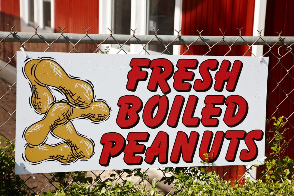 Boiled peanuts sign