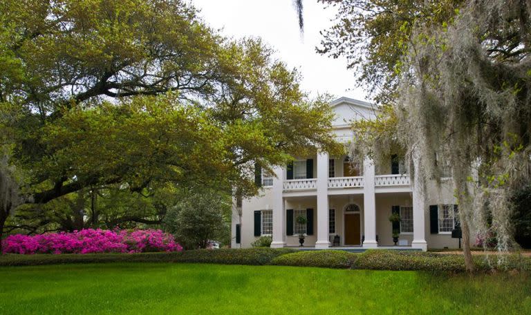 MISSISSIPPI | Monmouth Historic Inn and Gardens, Natchez