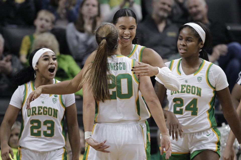 (From left) Oregon's Minyon Moore, Sabrina Ionescu, Satou Sabally and Ruthy Hebard could all be drafted Friday night. (AP Photo/Chris Pietsch)