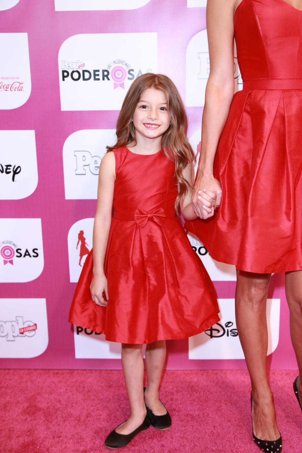 La preciosa niña acompañó a su mami al evento de People en Español “Las 25 mujeres más poderosas”.