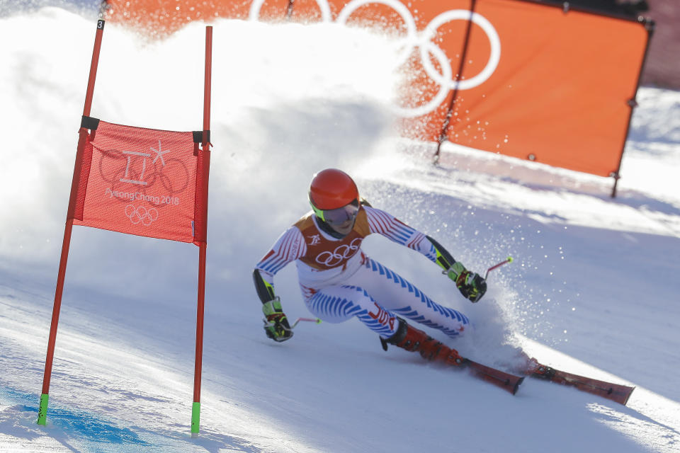 Mikaela Shiffrin, of the United States, attacks the gate during the first run of the Women’s Giant Slalom at the 2018 Winter Olympics in Pyeongchang. (AP)