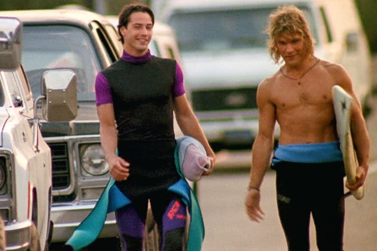 Patrick Swayze y Keanu Reeves en Point Break (Punto Límite), 1991