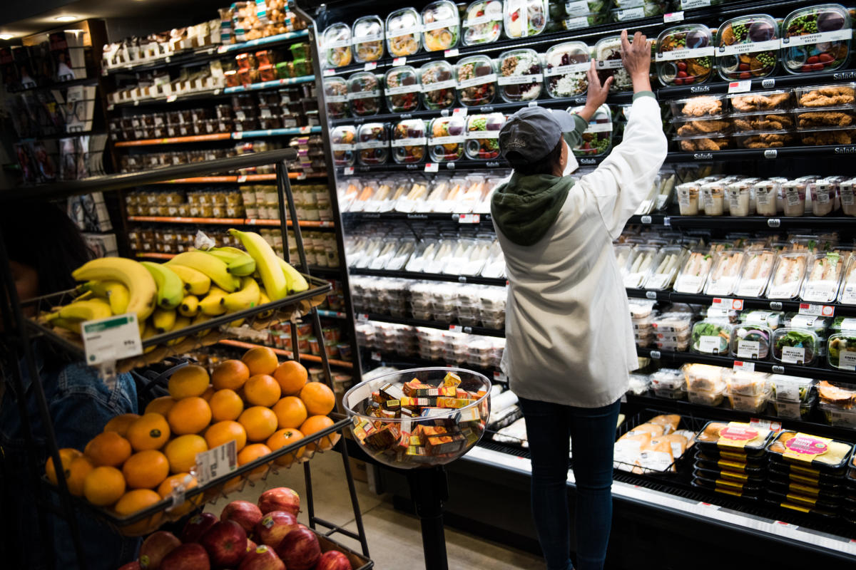 Buys Whole Foods for $13.7 Billion to Move Into Grocery Delivery