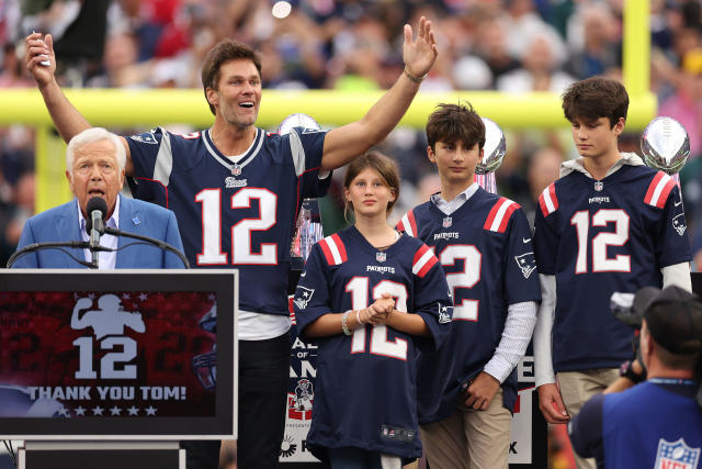 Tom Brady's Kids Wear His Jersey At The Patriots Opening Game – Hollywood  Life