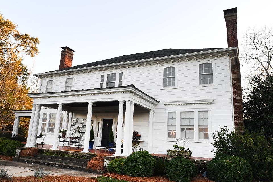 This is The James House Inn in Greer.