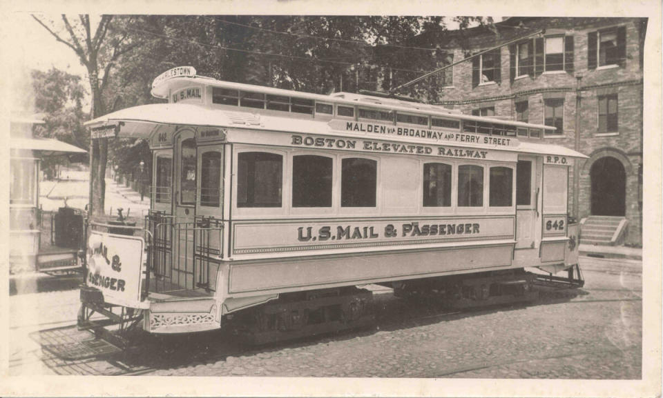 Post office streetcar USPS 1900