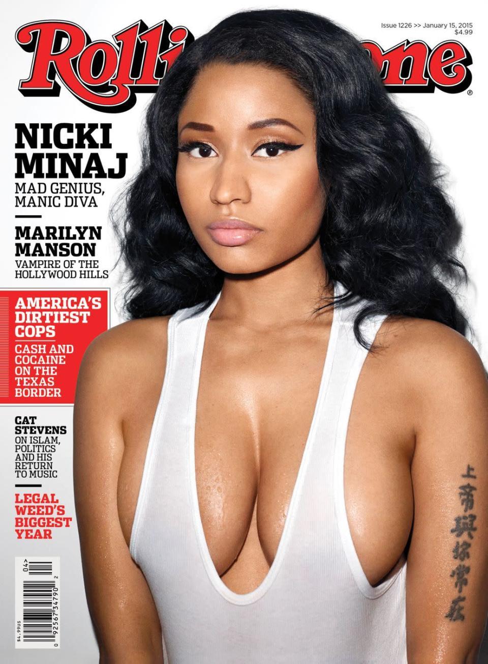 Nicki Minaj - la diva du hip-hop en couverture de Rolling Stone, ça se fête ! Débardeur échancré, maquillage léger mais poitrine généreuse. 