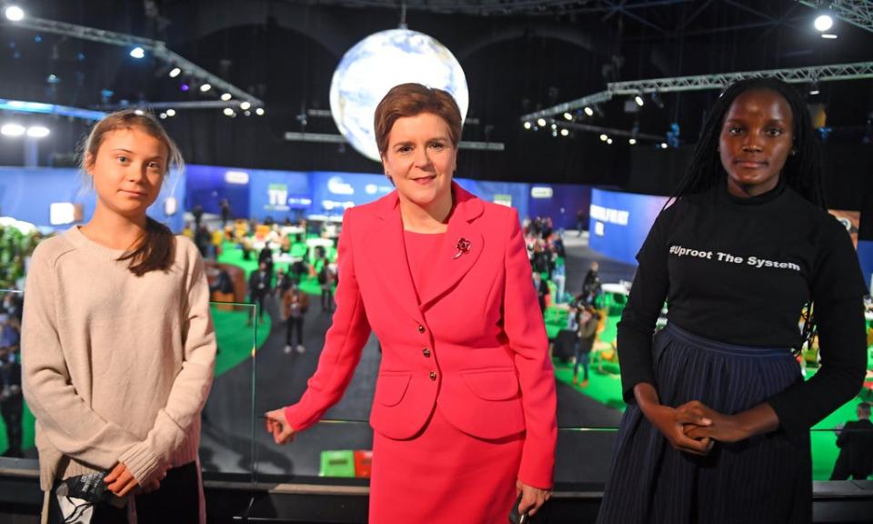 First Minister Nicola Sturgeon (centre) meets climate activists Greta Thunberg (left) and Vanessa Nakate (right) during the Cop26 summit (Andy Buchanan/PA) (PA Wire)