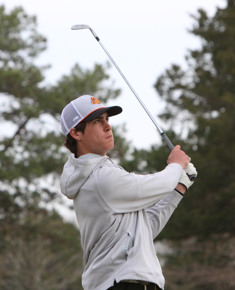 Brighton's Andrew Daily shot 2-under-par 70 to win the North Star Bank tournament in Southfield.