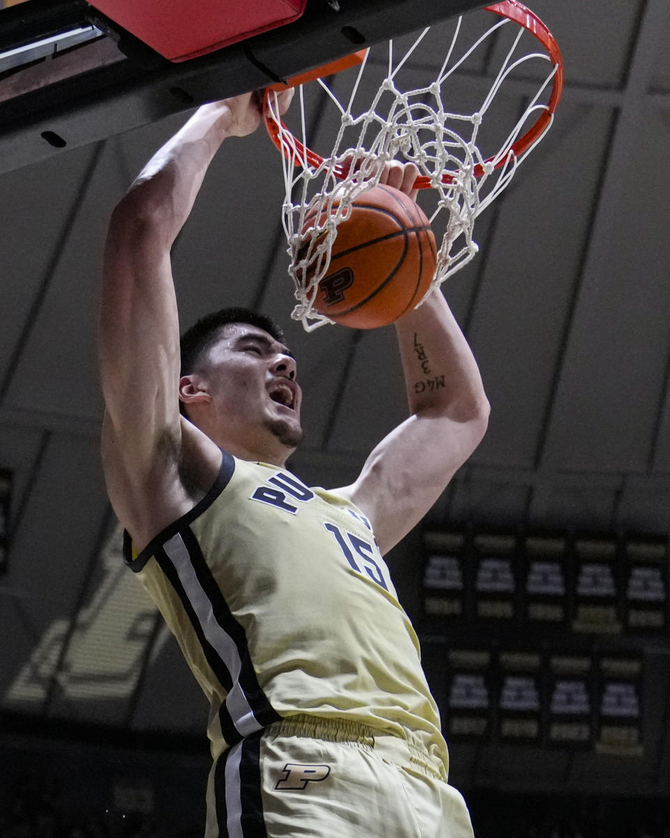 Purdue center Zach Edey (15) gets a basket on a dunk against Morehead State during the second half of an NCAA college basketball game in West Lafayette, Ind., Friday, Nov. 10, 2023. (AP Photo/Michael Conroy)