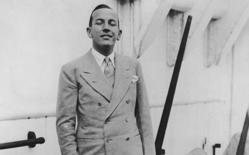 Noël Coward en route to America in 1933 - Hulton Archive