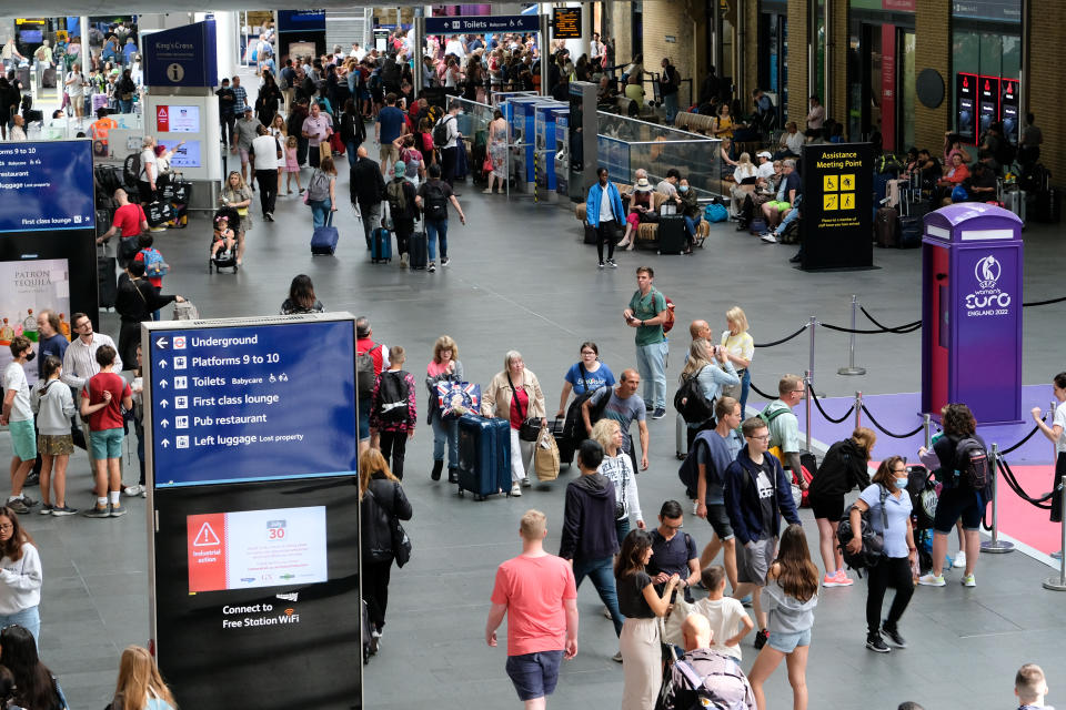 pay rise LONDON, UNITED KINGDOM - JULY 30, 2022 -  ASLEF union members take strike action, limited trains service at Kings Cross station. (Photo credit should read Matthew Chattle/Future Publishing via Getty Images)