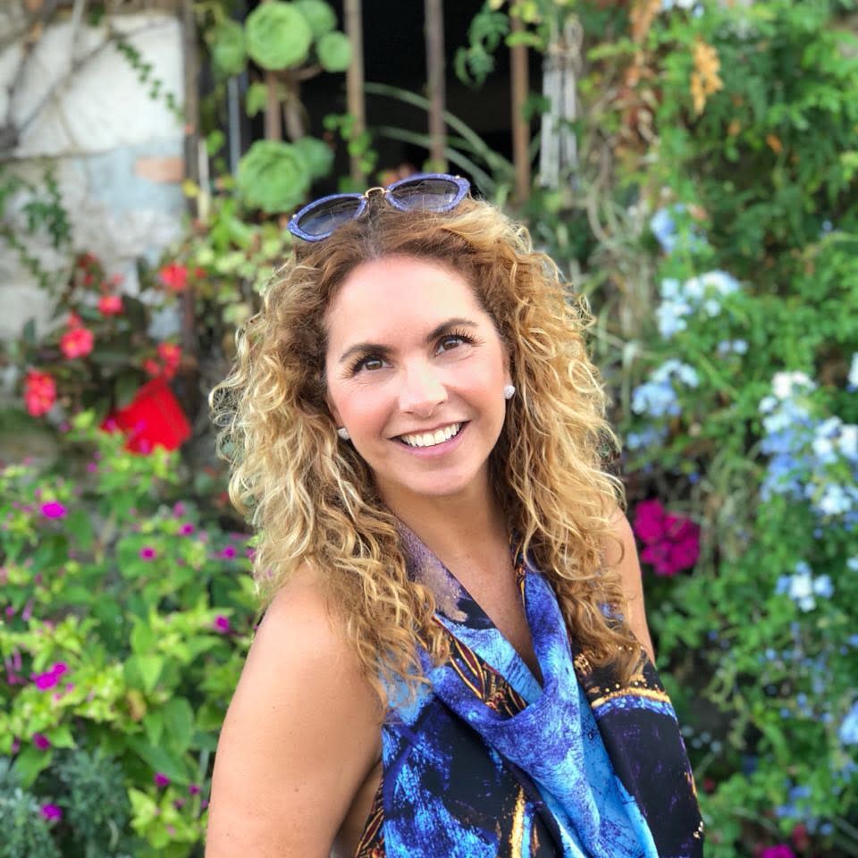 Lucero festejó su cumpleaños número 49 y dice estar muy feliz. <a href="https://www.instagram.com/luceromexico/?hl=en" rel="nofollow noopener" target="_blank" data-ylk="slk:Foto: Lucero/Instagram;elm:context_link;itc:0;sec:content-canvas" class="link ">Foto: Lucero/Instagram</a>