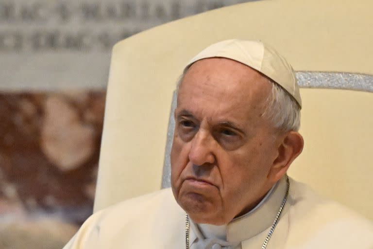 El papa Francisco, en la basílica de San Paedro, en el Vaticano. (Alberto PIZZOLI / AFP)