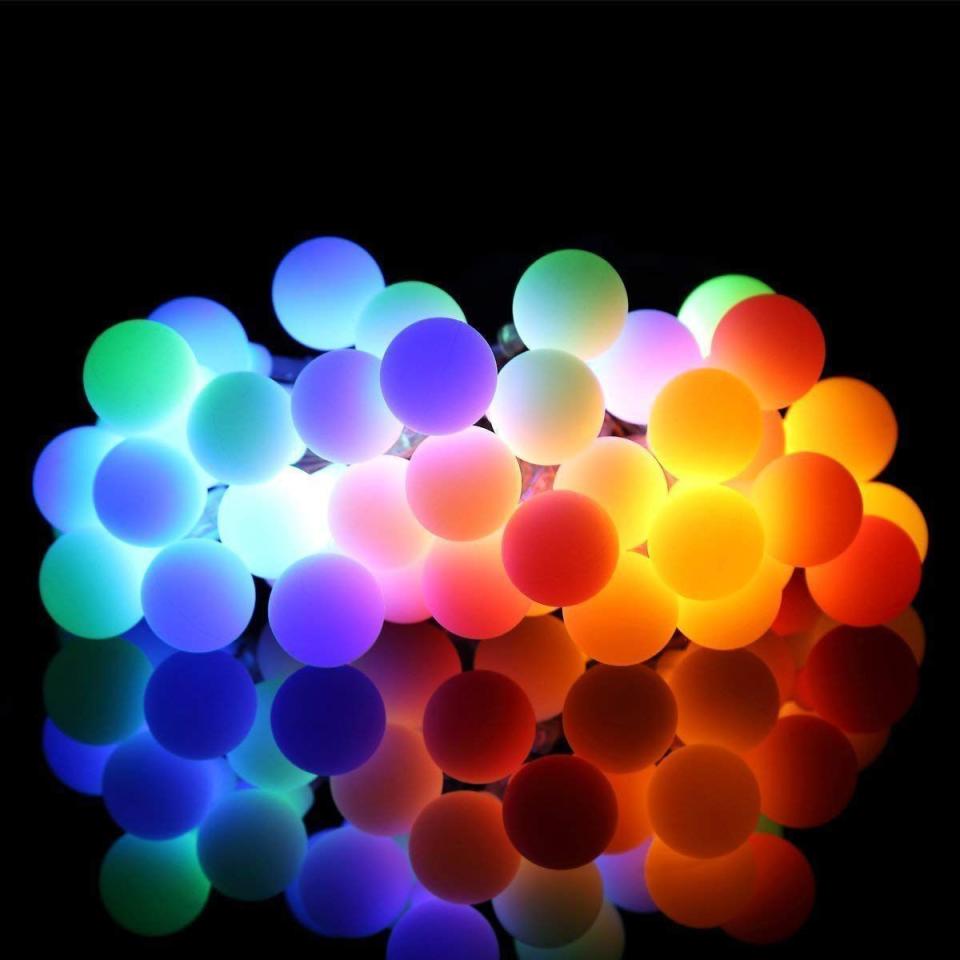 4) LED Multicolor Ball Lights