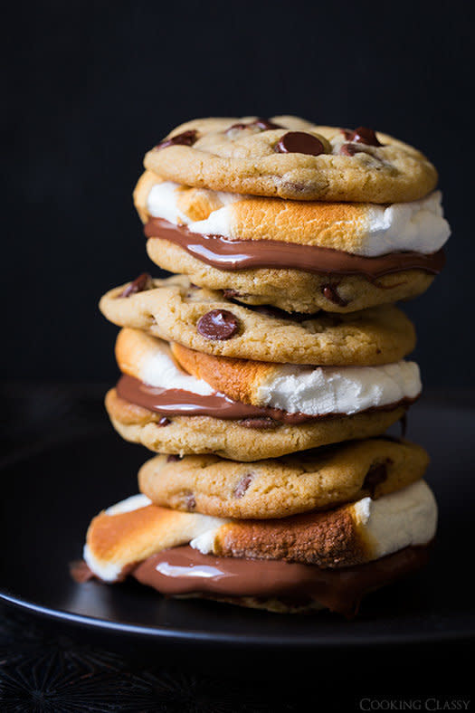 <strong>Get the <a href="http://www.cookingclassy.com/chocolate-chip-cookie-smores/" target="_blank">Chocolate Chip Cookie S'mores recipe</a>&nbsp;from Cooking Classy</strong>