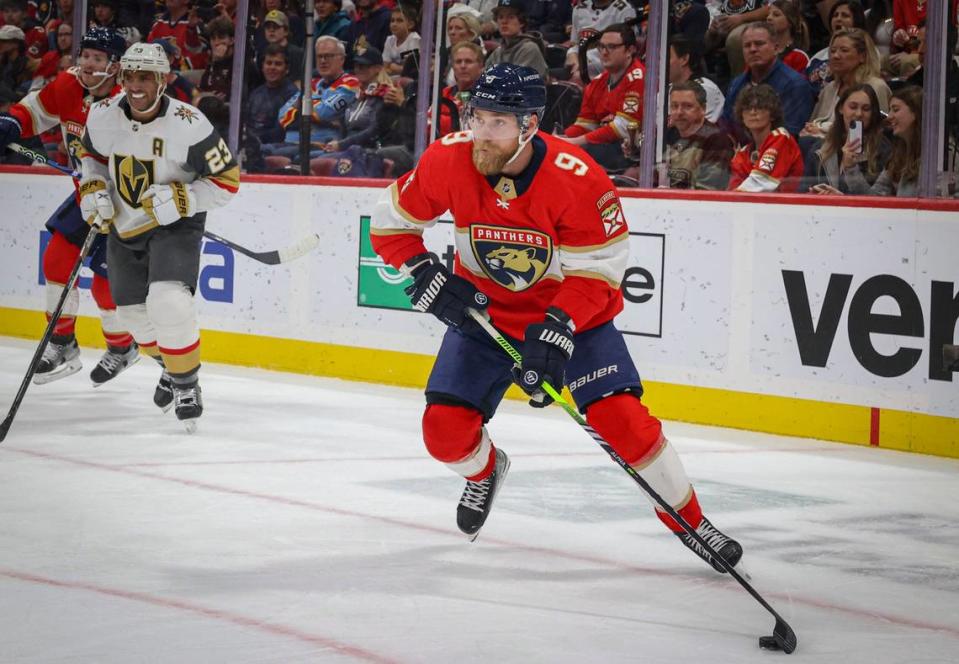 Florida Panthers center Sam Bennett (9) looks for an open teammate during the first period of a NHL game between the Florida Panthers and the Vegas Golden Knights on Tuesday, March 7, 2023, at FLA Live Arena.