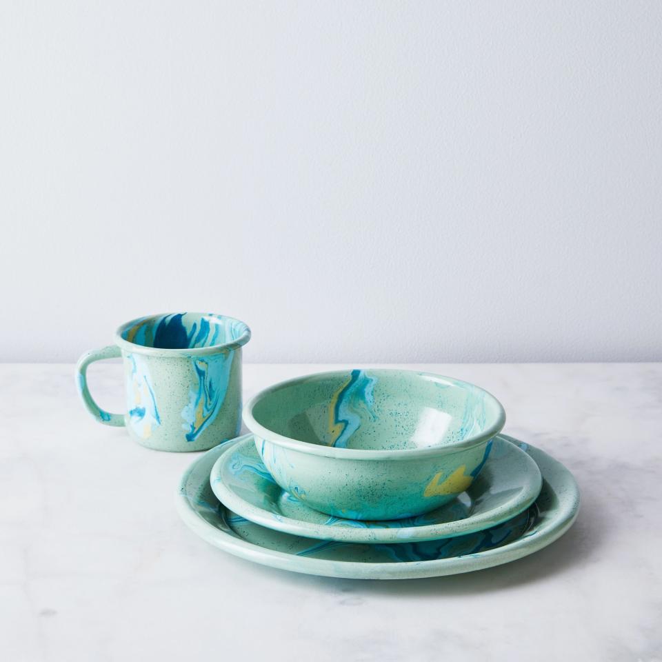 3) Multicolor Enamel Dinnerware, 4-Piece Set