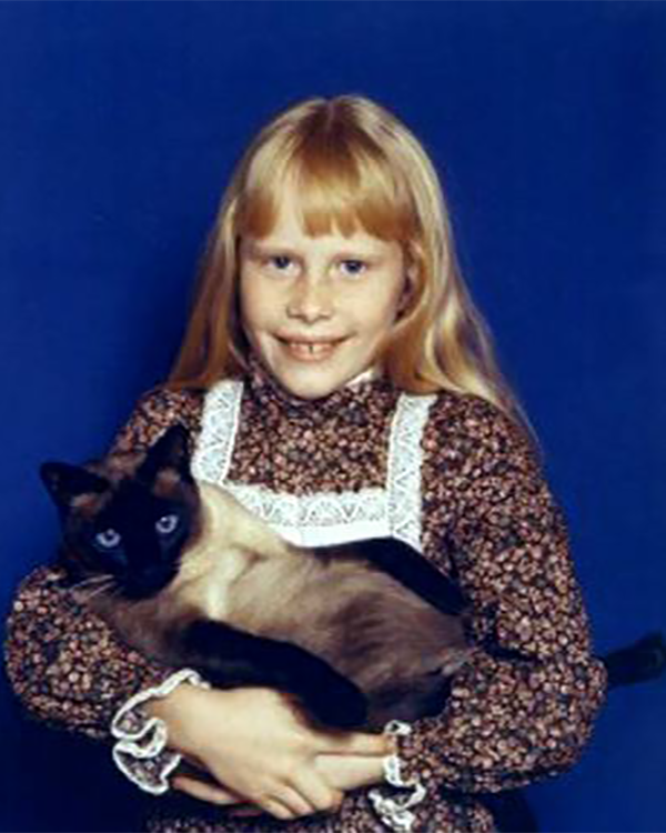 Amy Carter with her cat, Misty Malarky Yin Yang.
