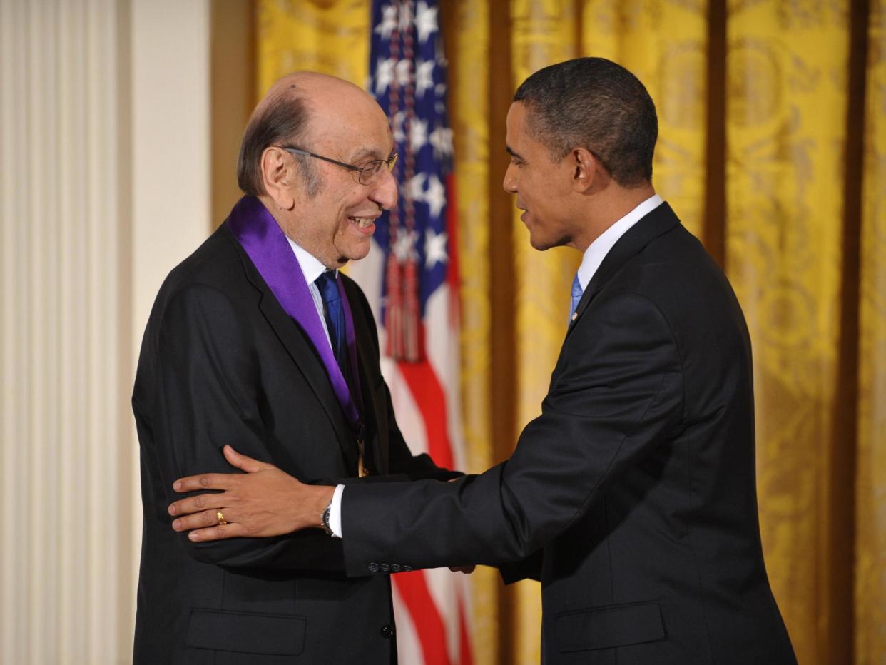 Glaser receives a National Medal of Arts from Barack Obama in 2010: AFP/Getty