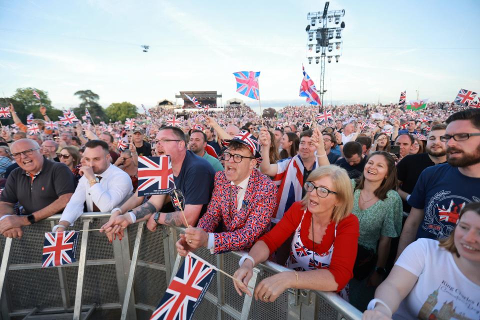 The crowd at the Windsor concert (via REUTERS)