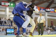 Le Français Teddy Riner (droite) a gagné une médaille de bronze en judo lors des Jeux olympiques de Pékin, mais avec six titres de champion du monde en banque, il tentera sans l'ombre d'un doute de faire mieux à Londres.