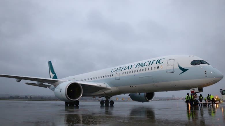 Quieter, faster Airbus makes 1st scheduled Canadian flight to Vancouver