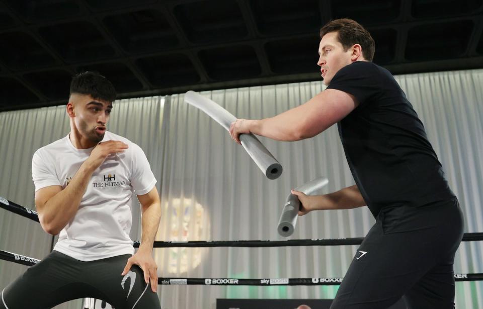 Azim in the gym with coach Shane McGuigan (Getty Images)