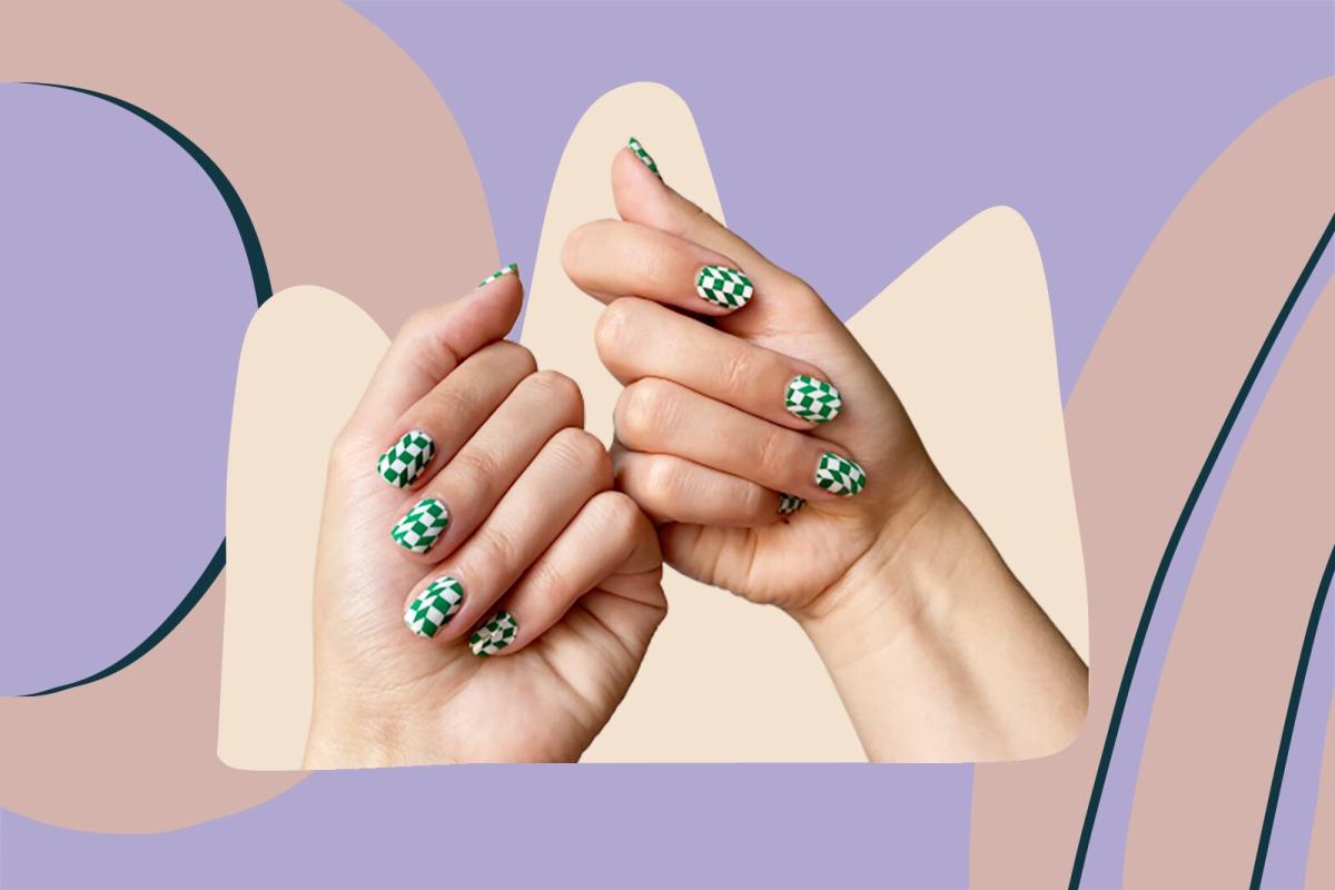 I Tried the Popular ManiMe Gel Mani Stick-Ons I Kept Seeing Online—And They  Worked Like a Charm