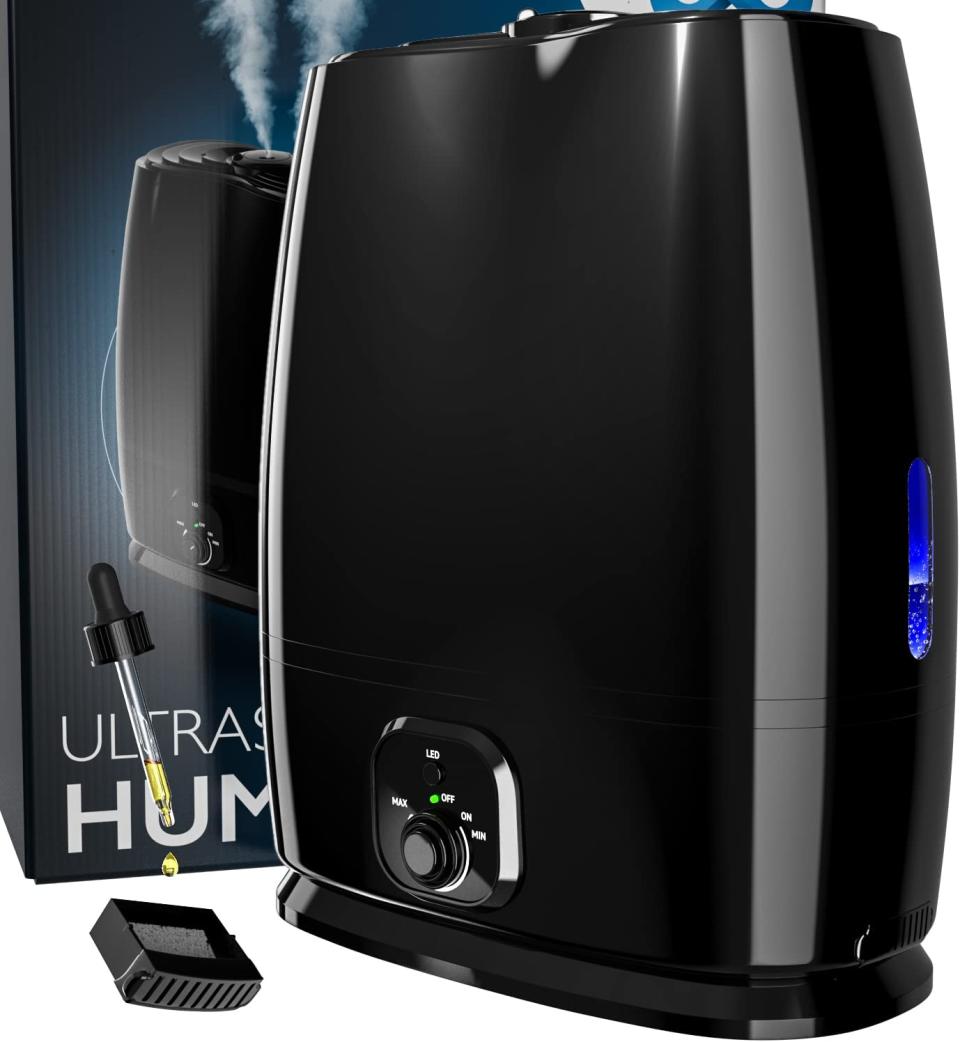 Everlasting Comfort 50-Hour Ultrasonic Cool Mist Humidifier (Photo via Amazon)