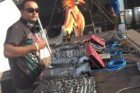 DJ Mash aka Mash Mendiratta spins at Sunburn 2011