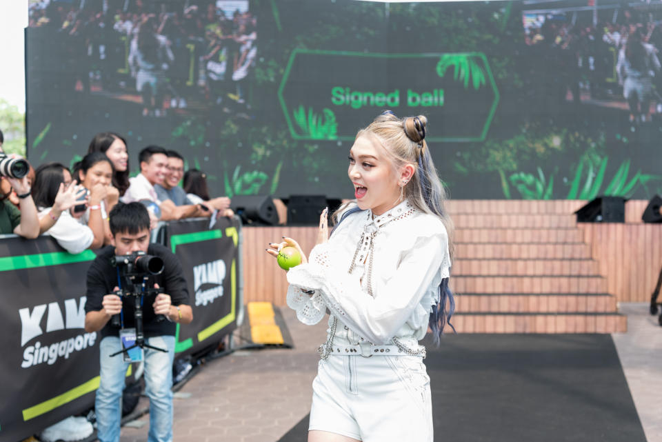 Alexa greets fans. (PHOTO: Kamp Singapore)