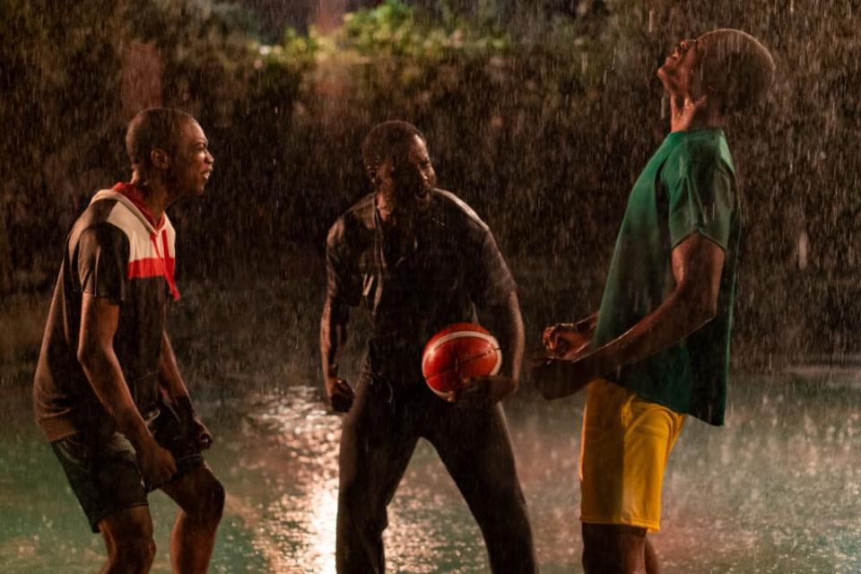(L-R): Ral Agada as Thanasis Antetokounmpo, Dayo Okeniyi as Charles Antetokounmpo, and Uche Agada as Giannis Antetokounmpo in Disney’s live-action RISE, exclusively on Disney+. Photo by Patrick Redmond. © 2022 Disney Enterprises, Inc. All Rights Reserved.