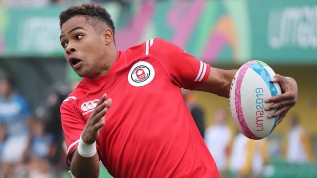 Josiah Morra lifted Canada to the semifinals of a men's rugby sevens event in Edmonton on Sunday, scoring a pair of tries and the second with 24 seconds left on the clock for a 14-12 win over Ireland. (Sergio Moraes/Reuters/File - image credit)