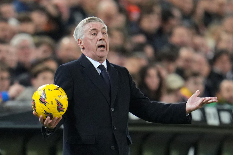 VALENCIA, SPAIN - MARCH 02:  Carlo Ancelotti, Head Coach of Real Madrid, gestures during the LaLiga EA Sports match between Valencia CF and Real Madrid CF at Estadio Mestalla on March 02, 2024 in Valencia, Spain. (Photo by Aitor Alcalde/Getty Images)