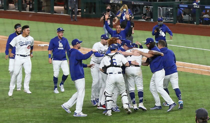 Arlington, Texas, Sunday, October 18, 2020. The Dodgers and the Braves in game seven of the NLCS at Globe Life Field. (Robert Gauthier/ Los Angeles Times)