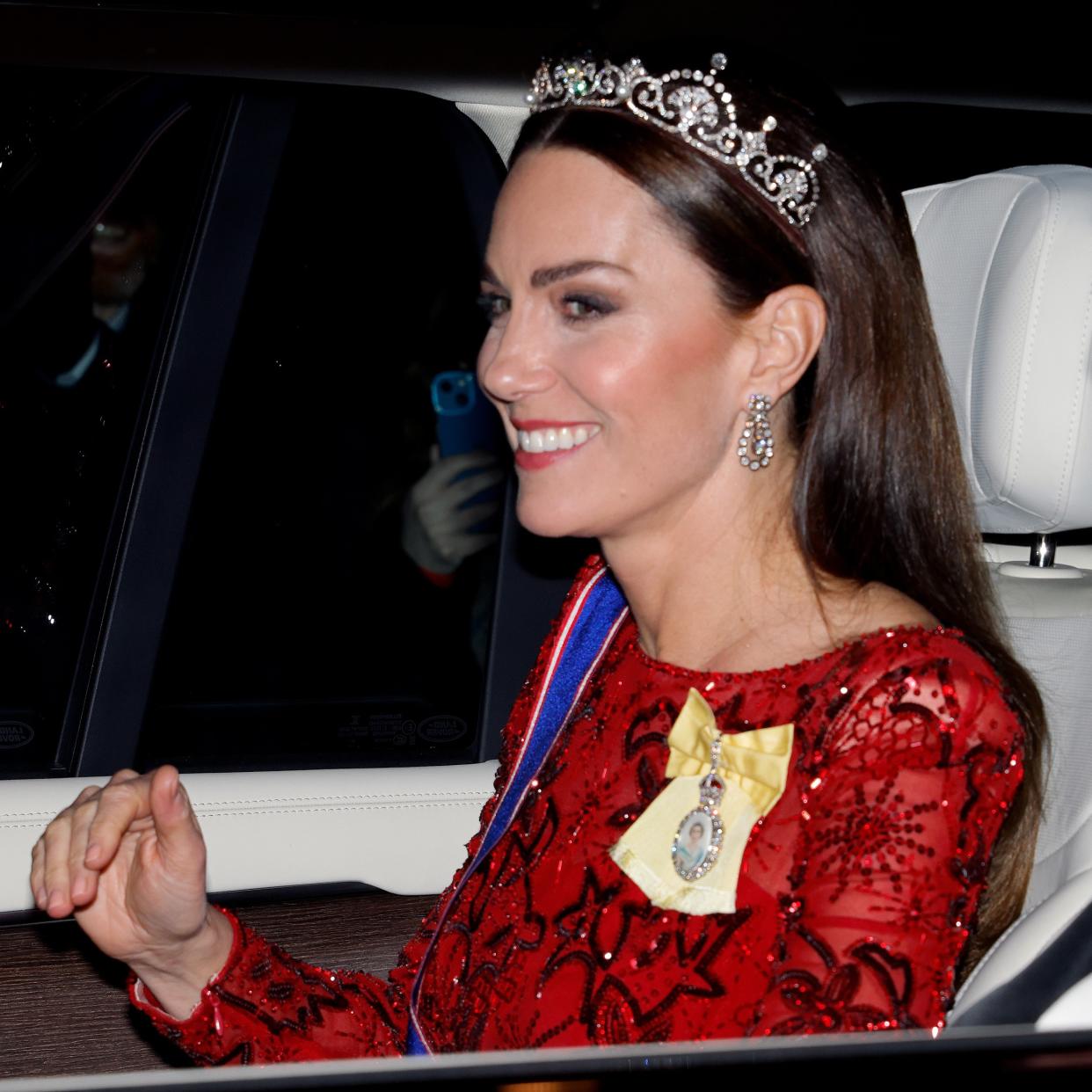  Kate Middleton arriving to a reception 