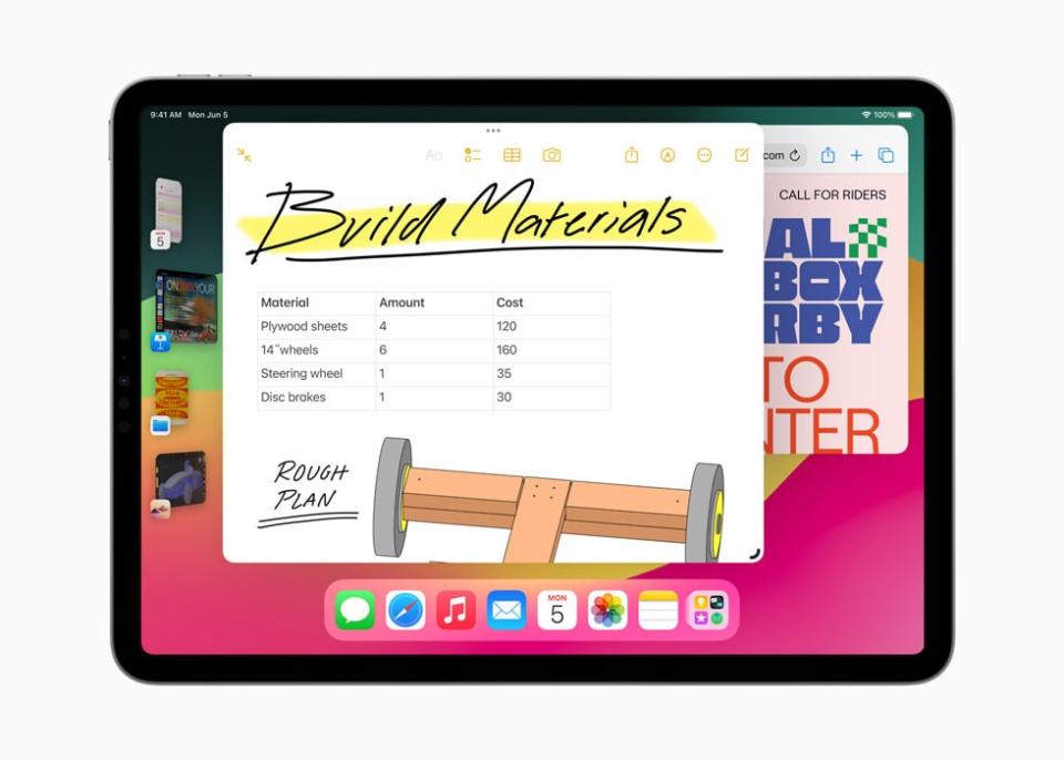 Screenshot of Apple iPadOS 17 Stage Manager Enhancement.