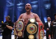 Boxing - Wladimir Klitschko v Tyson Fury WBA, IBF & WBO Heavyweight Title's - Esprit Arena, Dusseldorf, Germany - 28/11/15 Tyson Fury celebrates winning the fight Action Images via Reuters / Lee Smith