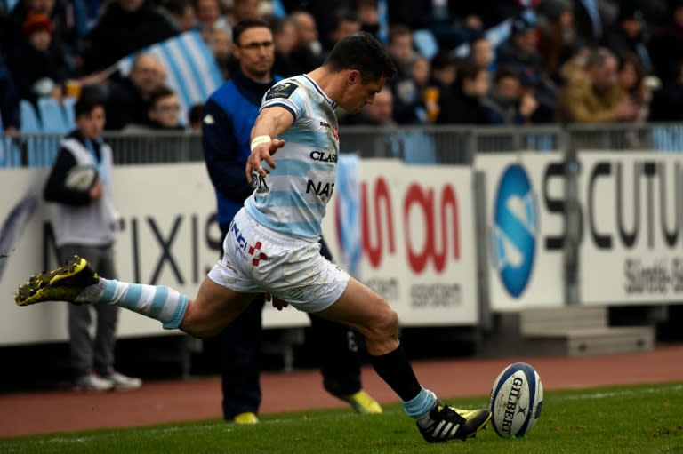 Racing Metro's fly-half Dan Carter kicks a penatly during a European Rugby Champions Cup match against Llanelli Scarlets on January 17, 2016 at Yves du Manoir stadium in Colombes