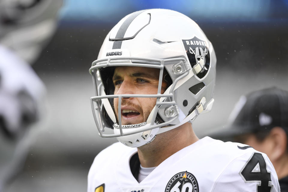 Raiders QB Derek Carr was pulled in the third quarter against the New York Jets at MetLife Stadium on November 24, 2019 in East Rutherford, New Jersey. (Photo by Sarah Stier/Getty Images)