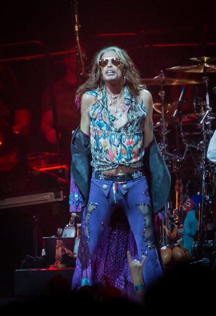 Steven Tyler at PPG Paints Arena.