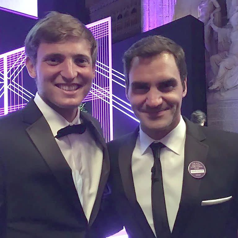 Wimbledon 2017: Axel Geller con Roger Federer, en la cena de los campeones