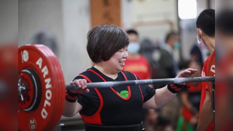 圖／畫面翻攝 Asian Powerlifting Federation