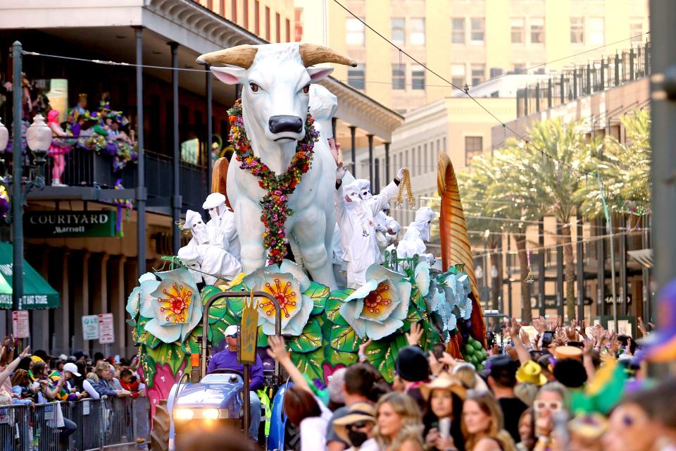 The Boeuf Gras float rolls down St. Charles Avenue on Mardi Gras Day on March 1, 2022, in New Orleans.