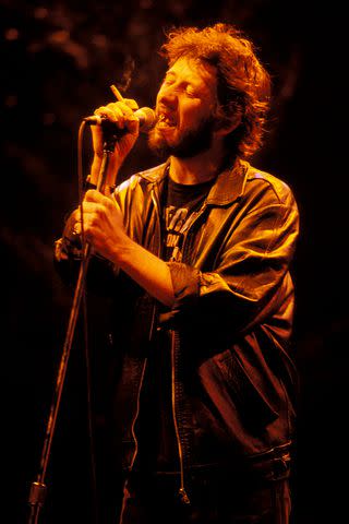 <p>Suzie Gibbons/Redferns</p> Shane MacGowan, 2001