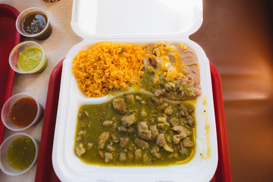 Abelardo's Green chili plate